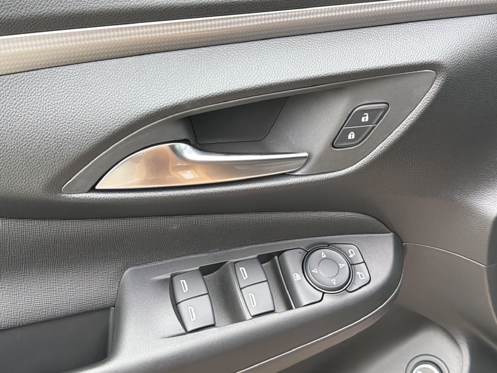 New 2026 Buick Envista Avenir FWD image 21
