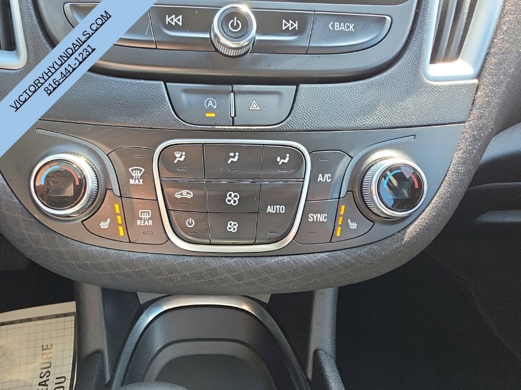Used 2024 Chevrolet Malibu LT FWD image 20