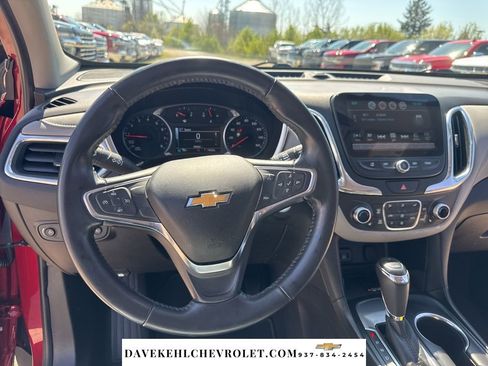 Used 2018 Chevrolet Equinox Premier image 10