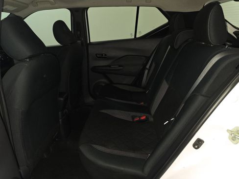 Used 2020 Nissan Kicks S FWD image 6
