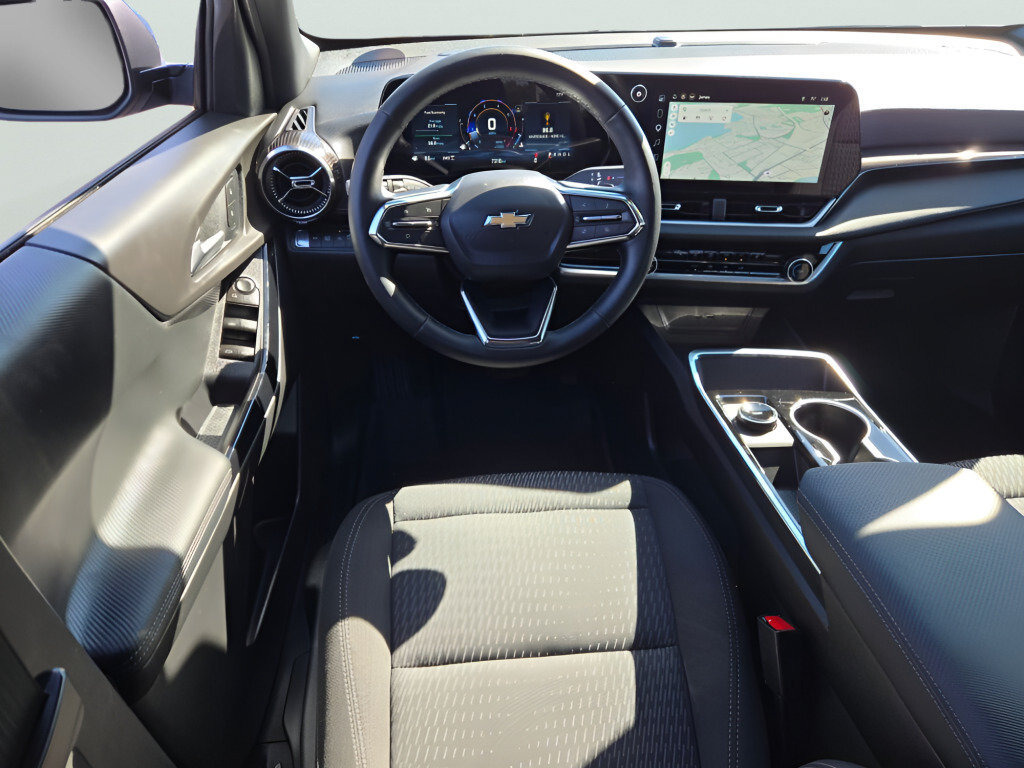 Certified 2026 Chevrolet Equinox LT AWD/4WD image 23