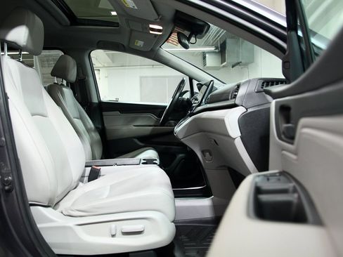 Used 2020 Honda Odyssey EX-L image 21