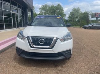 Used 2019 Nissan Kicks SV w/ Interior Electronics Package video 1
