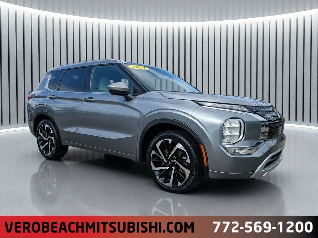 Used 2024 Mitsubishi Outlander SEL FWD image 1