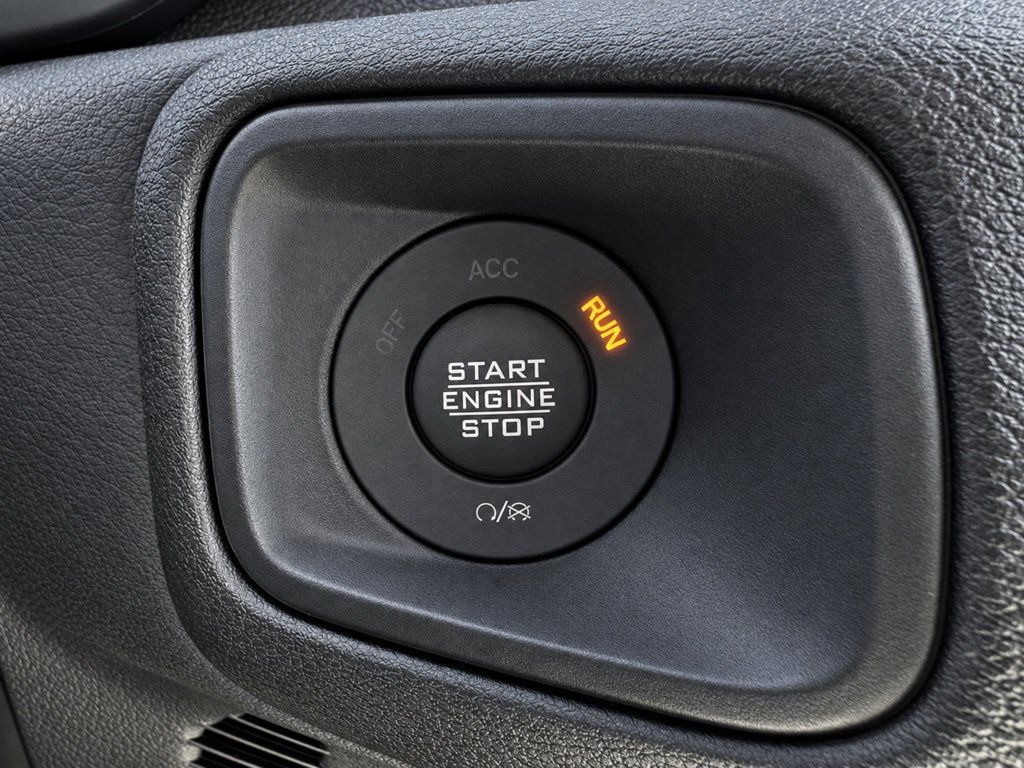 Used 2024 Jeep Wrangler Unlimited Sport AWD/4WD image 33