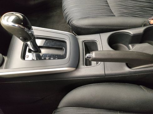 Used 2019 Nissan Sentra SV FWD image 26