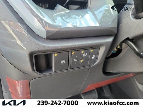 New 2027 Kia Seltos S FWD image 21
