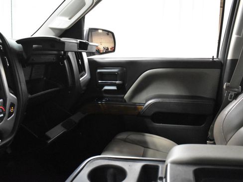 Used 2015 GMC Sierra 1500 SLT w/ SLT Preferred Package image 16