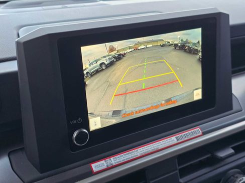 Certified 2025 Toyota Tacoma SR5 w/ SR5 Upgrade Package image 34