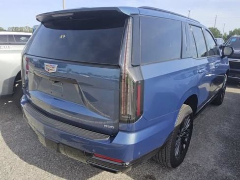 Used 2026 Cadillac Escalade Platinum Sport w/ LPO, Floor Liner Package RWD image 5