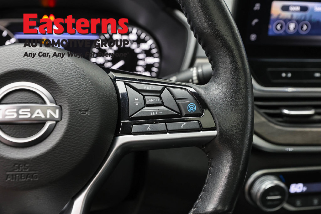 Used 2023 Nissan Altima 2.5 SL AWD/4WD image 17