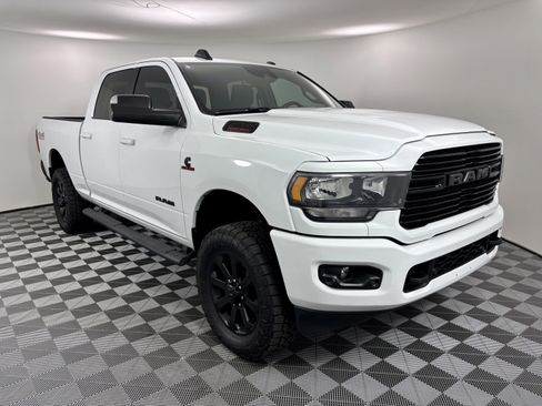 Used 2021 GMC Yukon SLT image 31