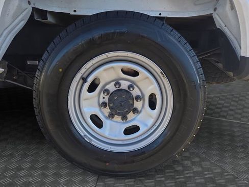 Used 2019 Ford F250 XL image 30