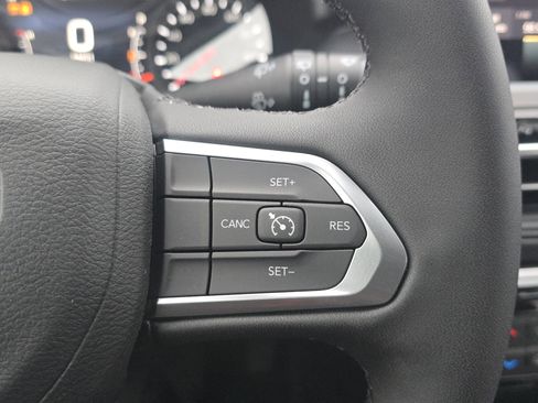 New 2026 Jeep Compass Latitude image 7