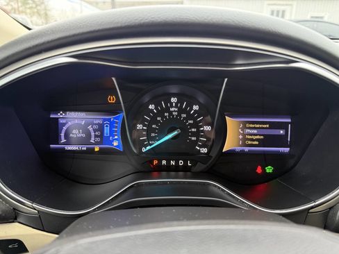 Used 2013 Ford Fusion Energi SE image 10