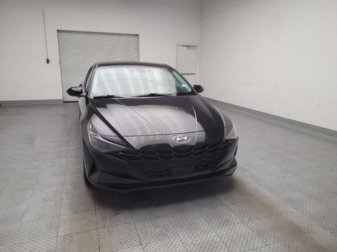 Used 2021 Hyundai Elantra SEL w/ Convenience Package FWD image 14