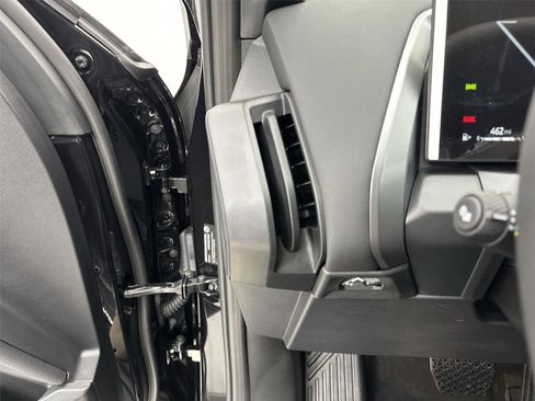 New 2026 BMW X3 xDrive30 w/ Convenience Package image 31