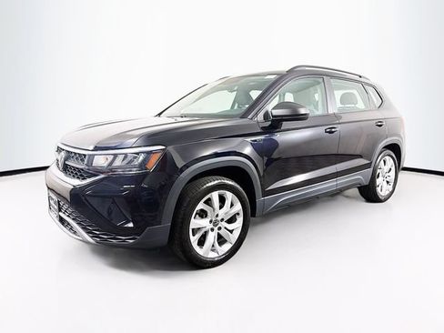 Used 2023 Volkswagen Taos S AWD/4WD image 3