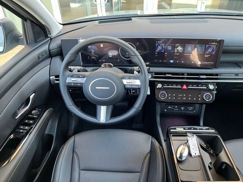 New 2026 Hyundai Tucson Limited image 22