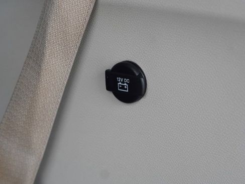 Used 2020 Chrysler Pacifica Touring-L image 46