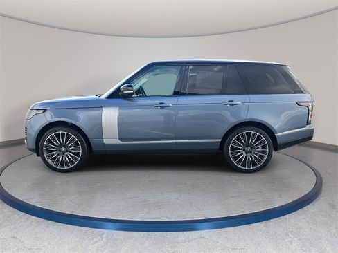 Used 2020 Land Rover Range Rover HSE image 9