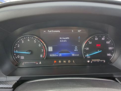 Used 2023 Ford Explorer ST-Line w/ Class IV Trailer Tow Package image 10