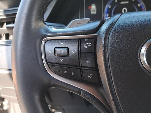 Used 2024 Lexus ES 350 w/ Accessory Package (Z1) FWD image 17