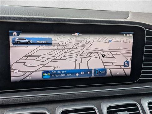 Used 2024 Mercedes-Benz GLS 450 4MATIC image 10
