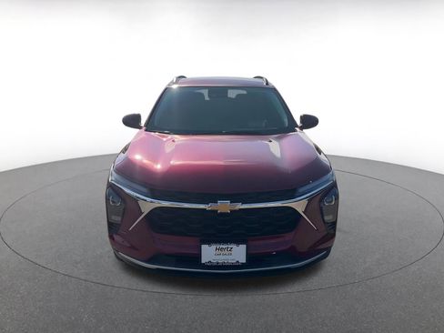 Used 2025 Chevrolet Trax LT image 4