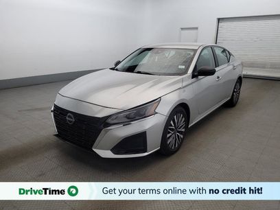 Used 2024 Nissan Altima 2.5 SV