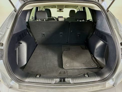 Used 2022 Ford Escape SE FWD image 23