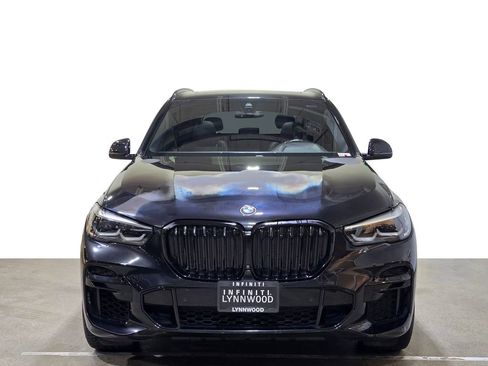 Used 2023 BMW X5 xDrive40i w/ M Sport Package image 2