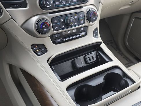 Used 2019 GMC Yukon Denali w/ Denali Ultimate Package image 29