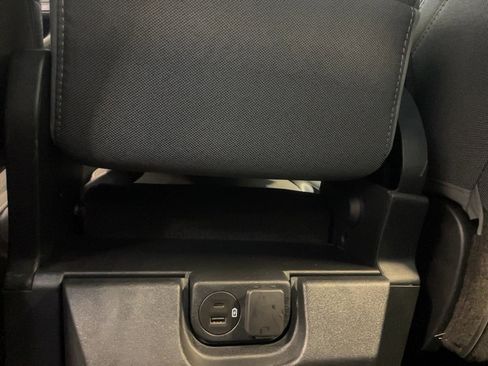 Used 2023 Ford F150 XL w/ XL Chrome Appearance Package image 26