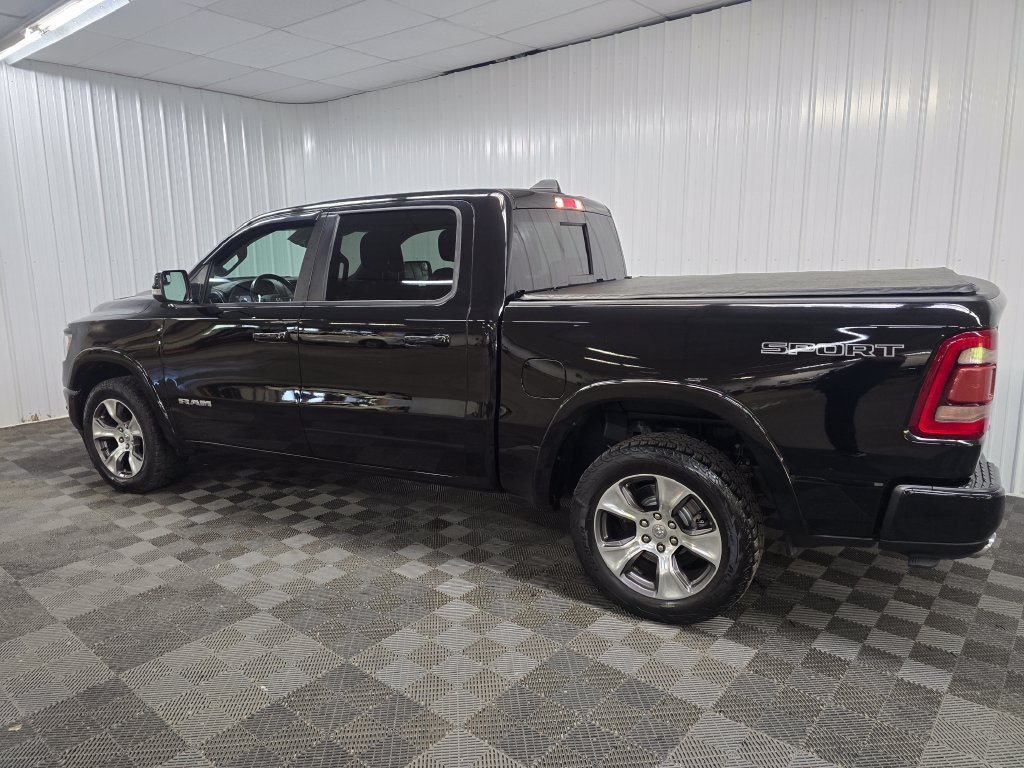 Used 2022 RAM 1500 Laramie w/ Sport Appearance Package AWD/4WD image 4