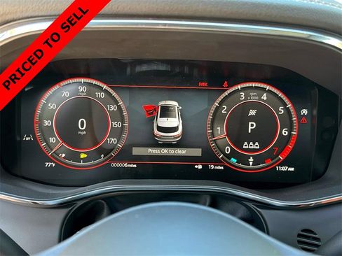 Used 2026 Jaguar F-PACE R-Dynamic S image 27