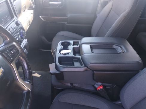 Used 2021 Chevrolet Silverado 1500 LT image 13