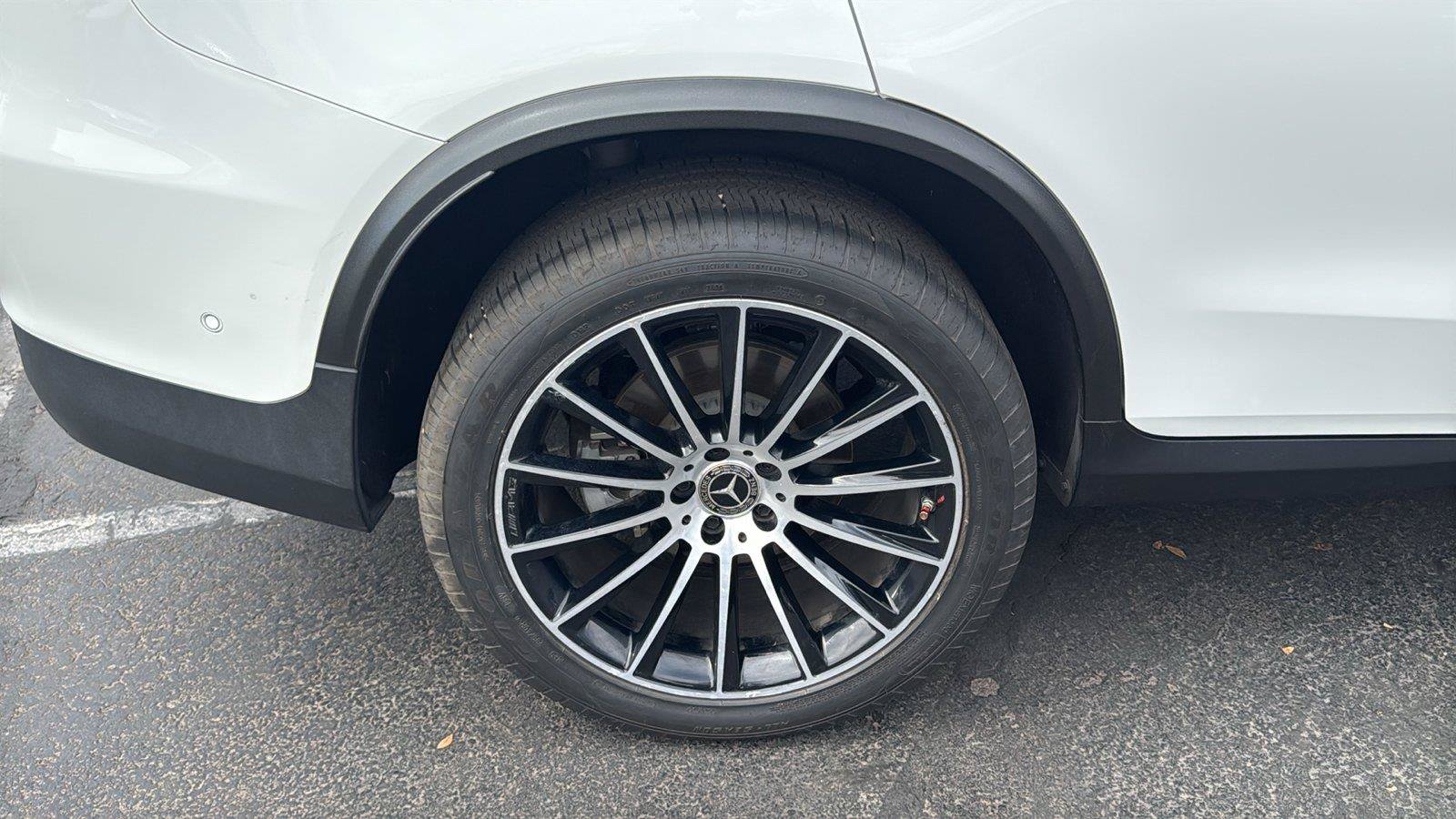 Used 2019 Mercedes-Benz GLC 300 4MATIC Coupe image 6