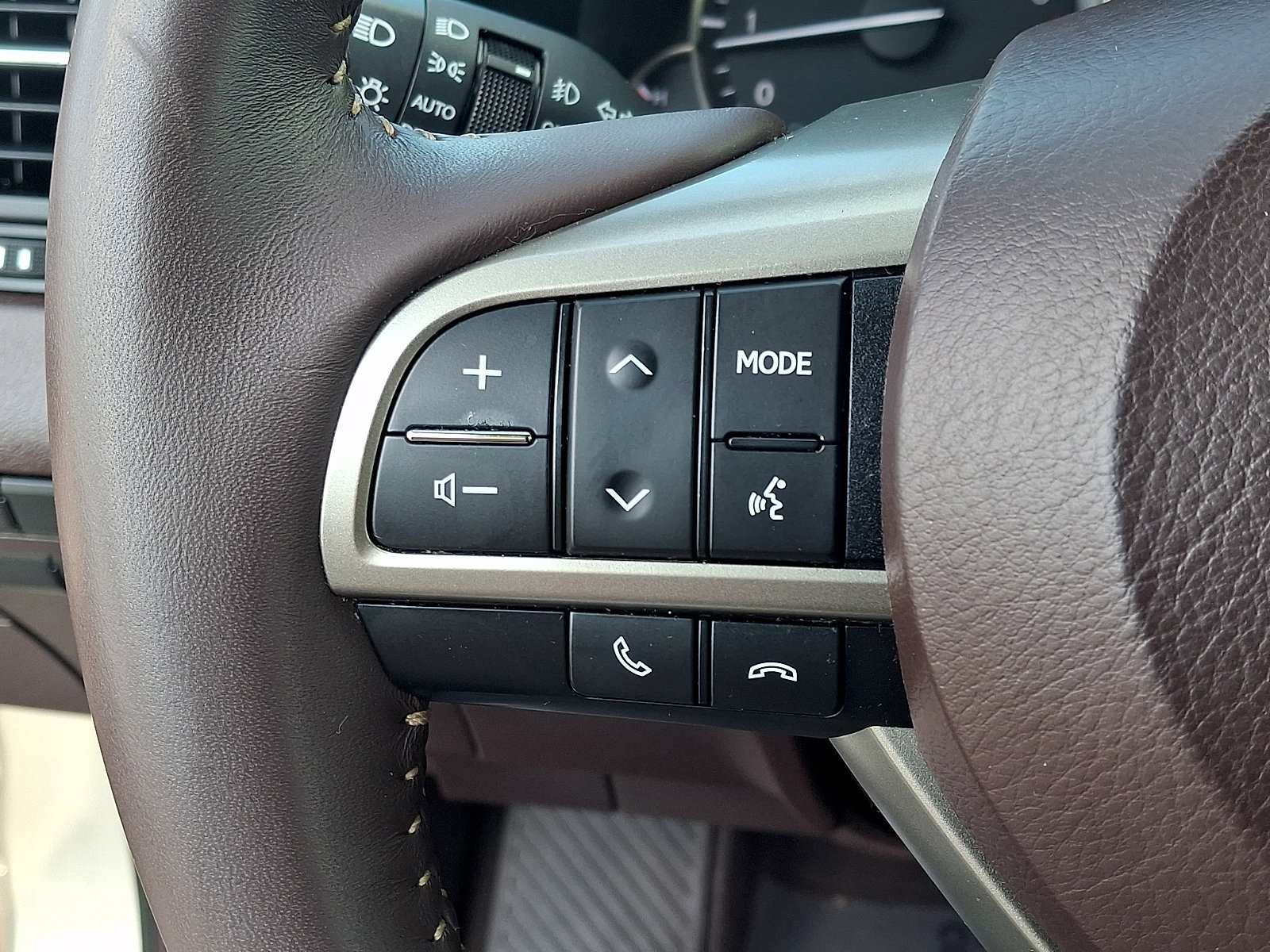 Used 2017 Lexus RX 350 AWD w/ Premium Package image 23