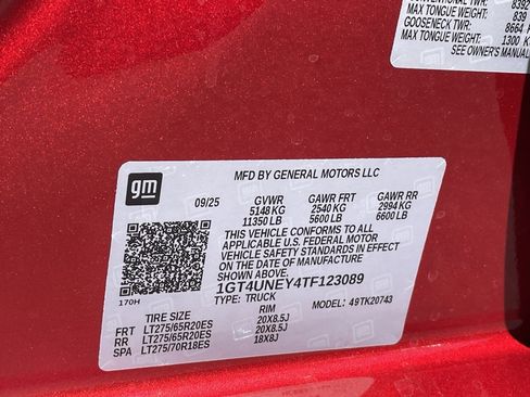 New 2026 GMC Sierra 2500 SLT w/ SLT Premium Package AWD/4WD image 37