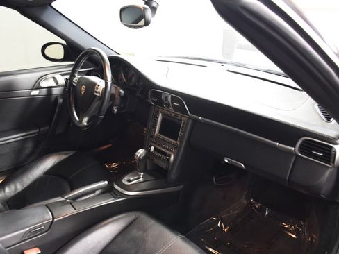 Used 2006 Porsche 911 Carrera S RWD image 19