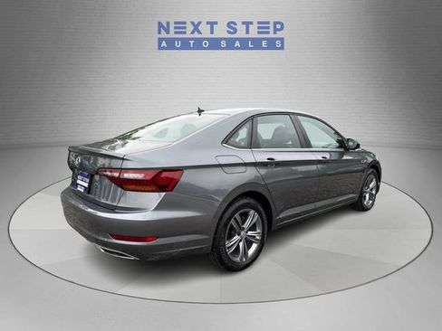 Used 2019 Volkswagen Jetta R-Line FWD image 8