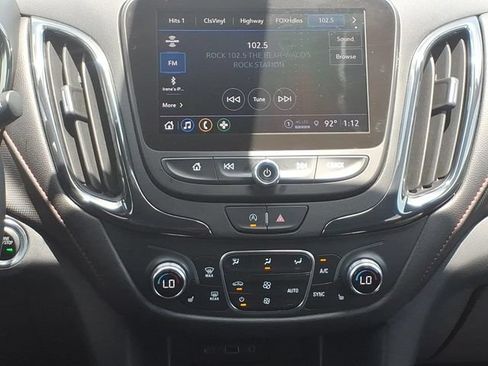 Used 2023 Chevrolet Equinox RS w/ RS Leather Package FWD image 18