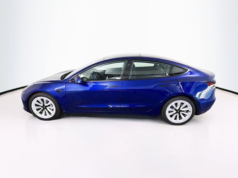 Used 2021 Tesla Model 3 Standard Range Plus RWD image 4