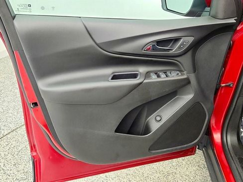 Used 2019 Chevrolet Equinox LT FWD image 10