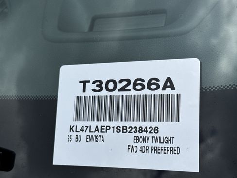 Used 2025 Buick Envista Preferred w/ Convenience I Package FWD image 36