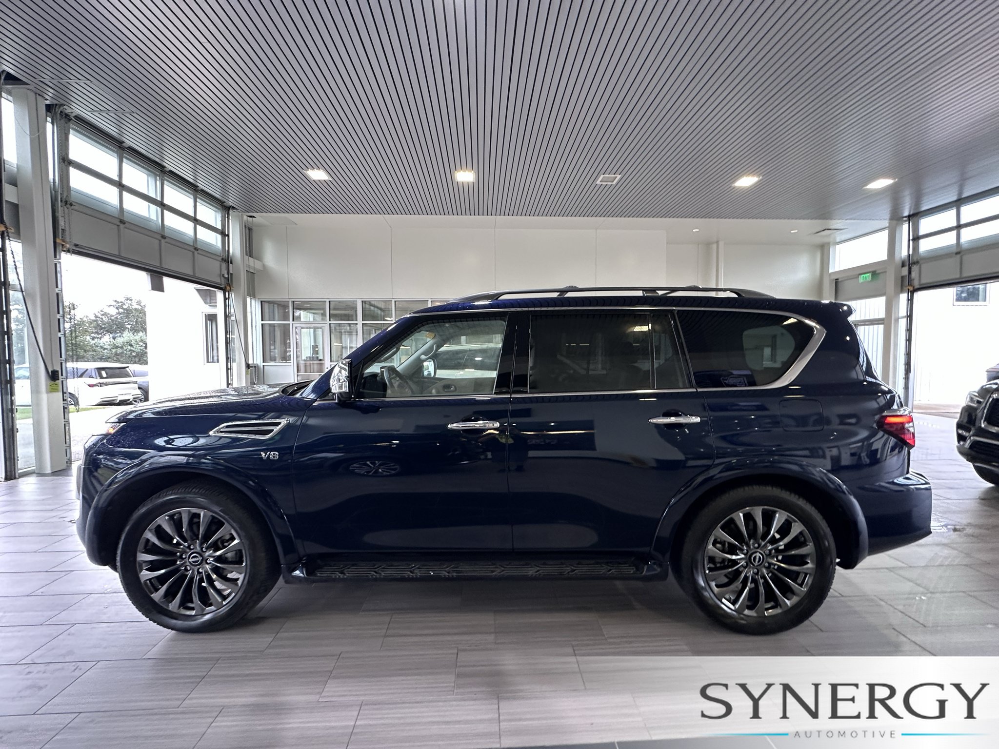 Used 2022 Nissan Armada Platinum w/ Captain's Chairs Package RWD image 28