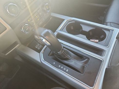 Certified 2020 Ford F150 Lariat image 20