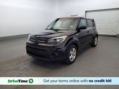 Used 2018 Kia Soul FWD image 1