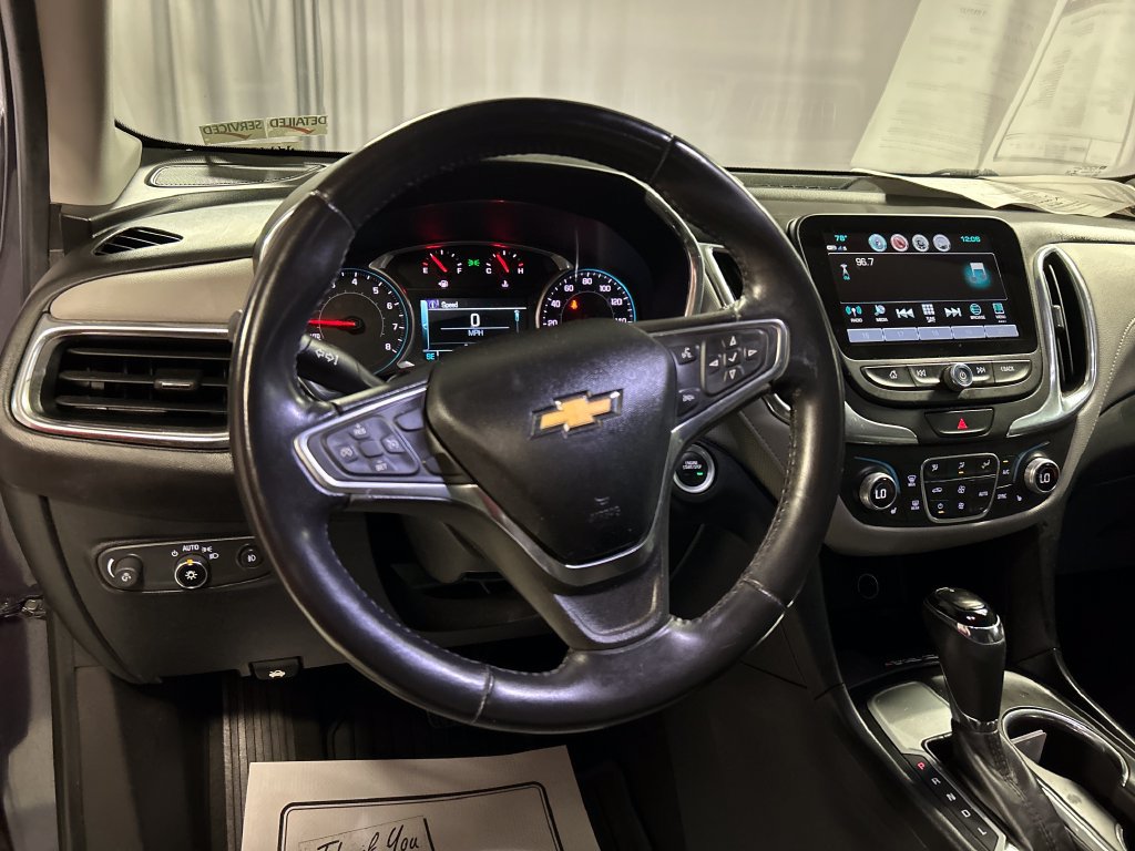 Used 2018 Chevrolet Equinox Premier FWD image 13